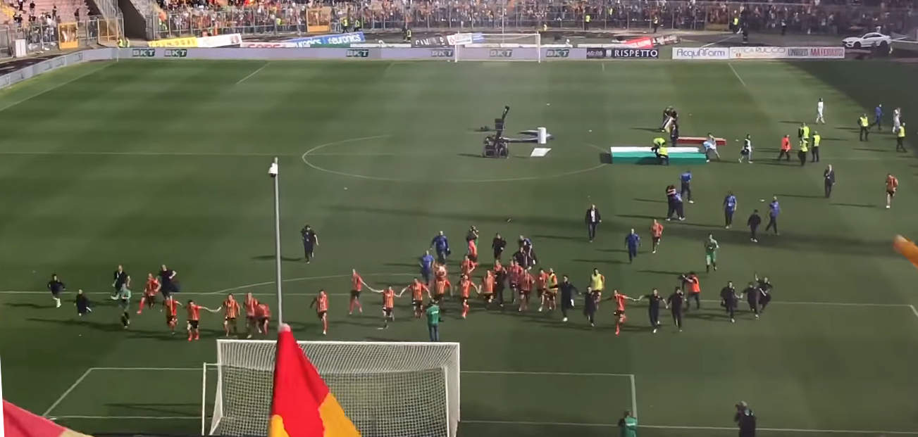 La festa per la promozione