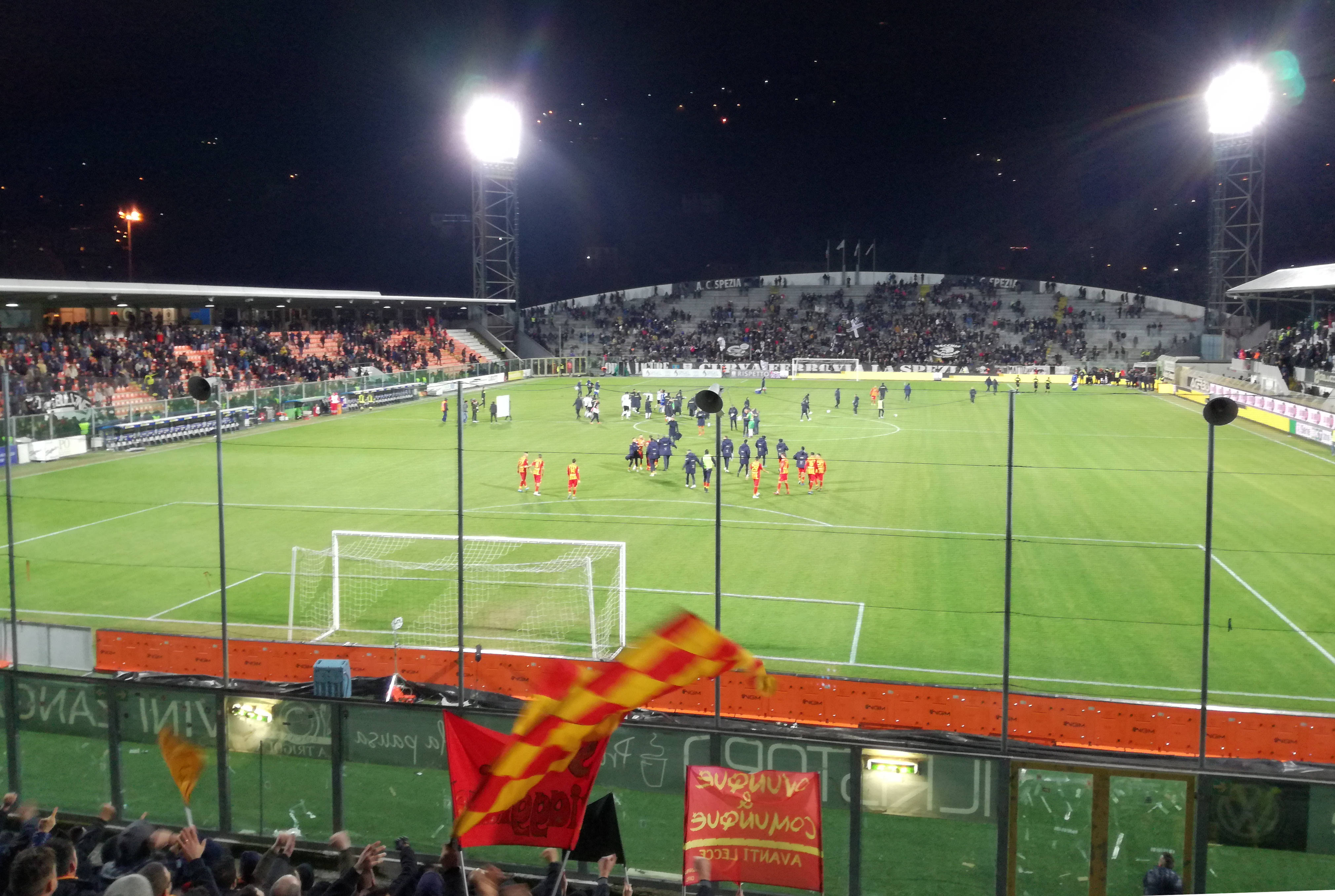 I giallorossi salutano i tifosi a La Spezia