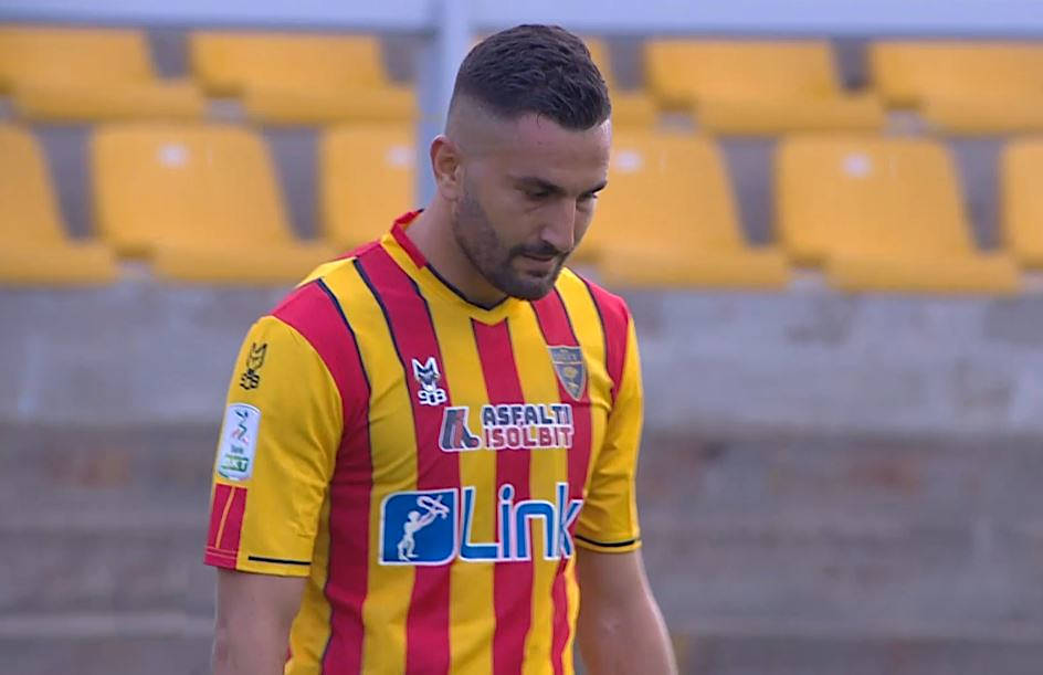 Un perplesso Coda durante Lecce-Perugia